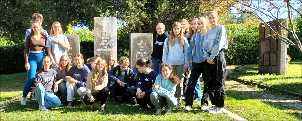 Ausflug der Religionsklassen 9 zum ZFP und zur Gräberpflege auf dem Hauptfriedhof      